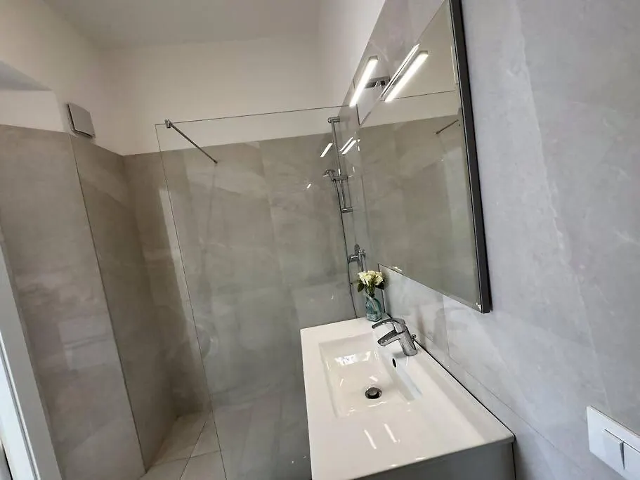 Luxury Apartment Sole Moltrasio