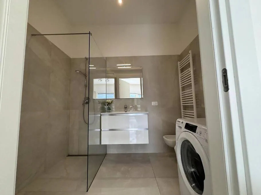 Luxury Apartment Sole Moltrasio Italy