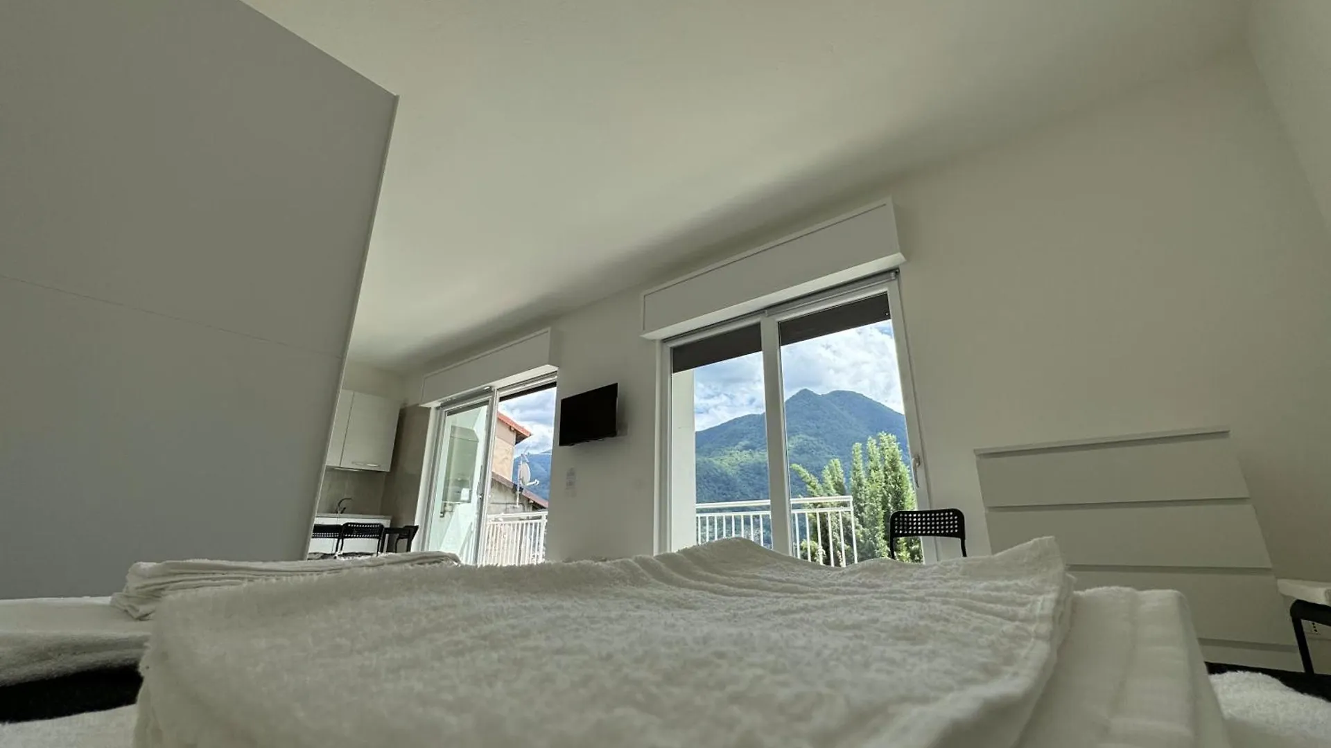 Luxury Apartment Sole Moltrasio